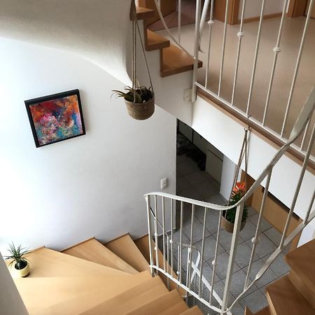 군즈부르크 House With Castle View & Art 아파트 외부 사진